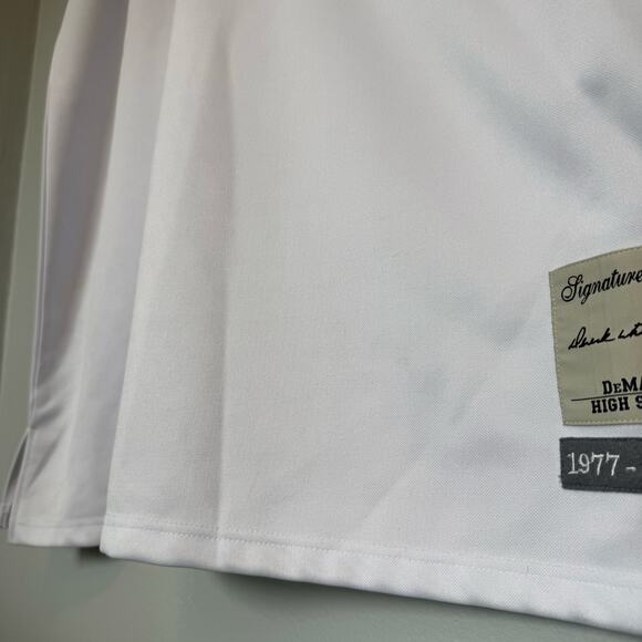 Dereck Whittenburg #25 DeMatha Jersey Headmaster Throwback Size 56 XXL NWT New - Picture 8 of 10